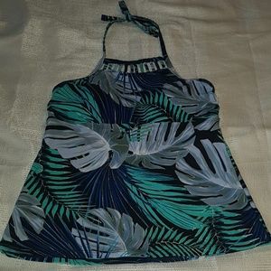 St John's Bay Top Swimwaer Size 8